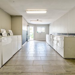 laundry room at The Pearl at Homewood located in Homewood, AL